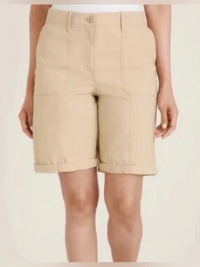 Chico's Utility Style, Bermuda Length, Shorts; NWT, Sz. 1 (Women’s size 8)
